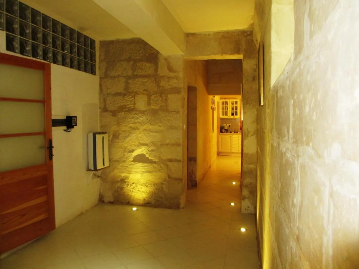 19Th Century Apartment Sliema Malta