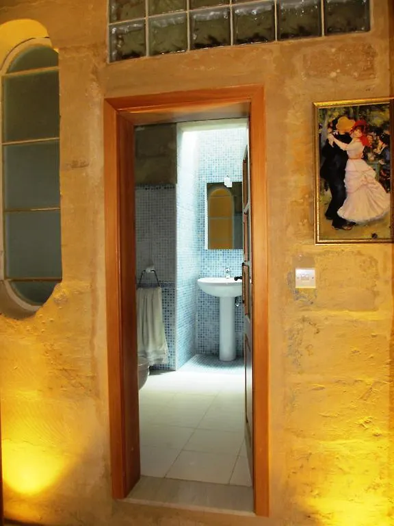19Th Century Apartment Sliema Malta