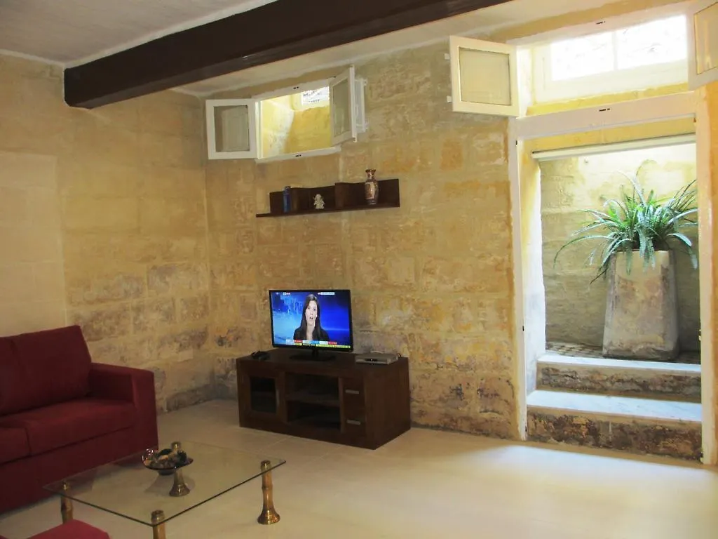 19Th Century Apartment Sliema 0*,