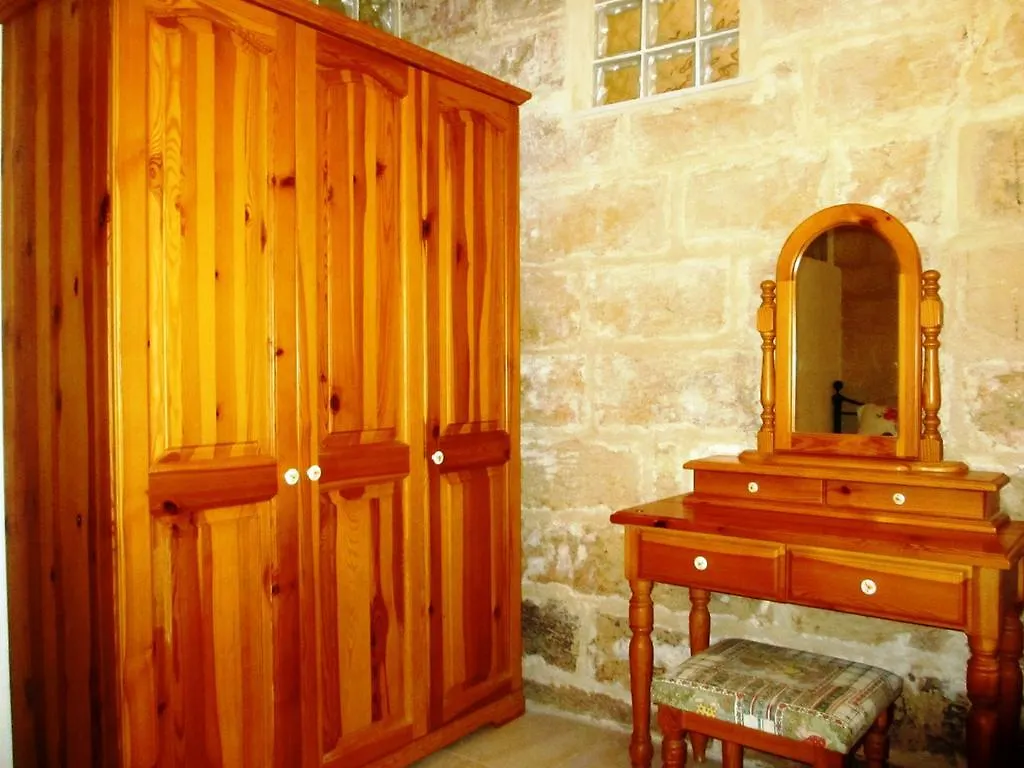 19Th Century Apartment Sliema Malta